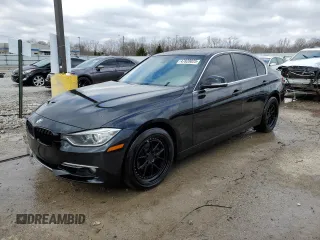2013 BMW 3 Series 328i z VIN WBA3C1C54DK103737, wystawiony jako Copart lot #47820025 z przebiegiem 134 896 mil mil oraz Nie do naprawy • Non repairable. Historia ofert i sprzedaży dostępna na DreamBid. Obrazek 1.