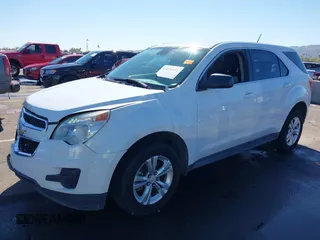 2013 Chevrolet Equinox LS z VIN 2GNALBEK8D1119367, wystawiony jako IAAI lot #41836642 z przebiegiem 125 272 mil mil oraz . Historia ofert i sprzedaży dostępna na DreamBid. Obrazek 17.
