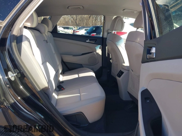 2018 Hyundai Tucson Sport with VIN KM8J33ALXJU771481, listed as a IAAI auction lot 41399335 with 64,905 mi miles. Bid and sale history available at carsss.com. Image 8.