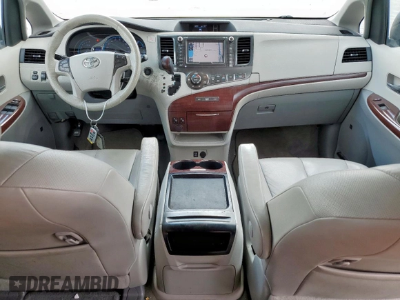2011 Toyota Sienna XLE AAS with VIN 5TDYK3DC6BS113762, listed as a Copart auction lot 62570005 with 182,556 mi miles and Clean title. Bid and sale history available at DreamBid. Image 8.