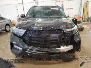 2023 Ford Explorer ST-Line z VIN 1FMSK8KH4PGC23174, wystawiony jako Copart lot #87657665 z przebiegiem 21 082 mil mil oraz Szkoda całkowita • Salvage title. Historia ofert i sprzedaży dostępna na DreamBid. Obrazek 5.
