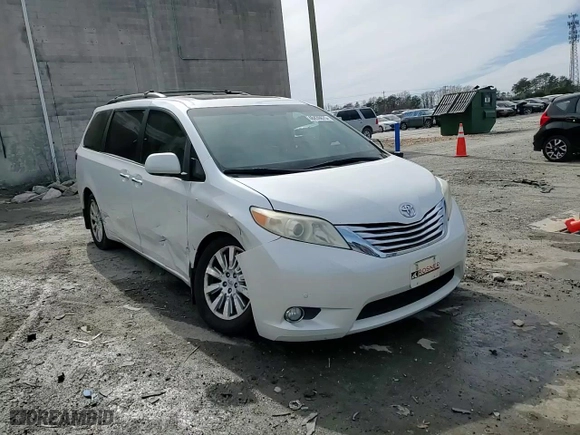 2012 Toyota Sienna XLE AAS with VIN 5TDYK3DC6CS229352, listed as a Copart auction lot 48439875 with 189,944 mi miles and Salvage Title. Bid and sale history available at carsss.com. Image 12.