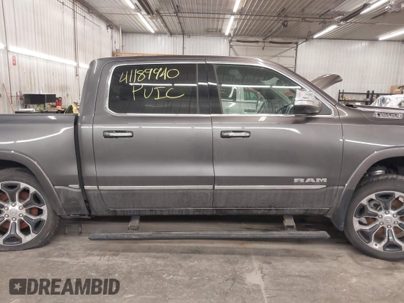 2020 Ram 1500 Limited with VIN 1C6SRFHT8LN254585, listed as a IAAI auction lot 41189940 with 58,631 mi miles. Bid and sale history available at carsss.com. Image 14.