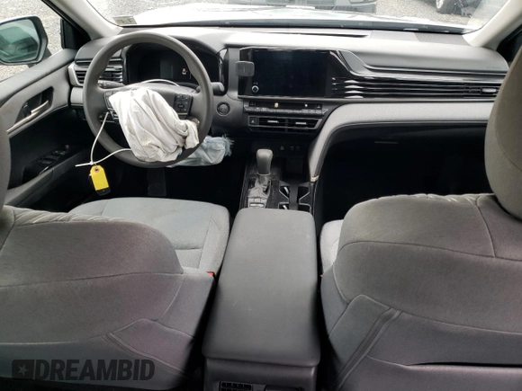 2025 Toyota Camry LE with VIN 4T1DAACK6SU020178, listed as a Copart auction lot 52923745 with 6,042 mi miles and Salvage Title. Bid and sale history available at carsss.com. Image 8.
