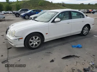 2004 Jaguar S-Type z VIN SAJEA01T44FN09587, wystawiony jako Copart lot #60075185 z przebiegiem 116 682 mil mil oraz Czysty tytuł • Clean title. Historia ofert i sprzedaży dostępna na DreamBid. Obrazek 1.