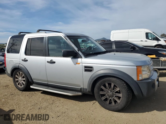 2007 Land Rover LR3 SE with VIN SALAE25447A431273, listed as a Copart auction lot 45793985 with 214,360 mi miles and Salvage title. Bid and sale history available at DreamBid. Image 4.