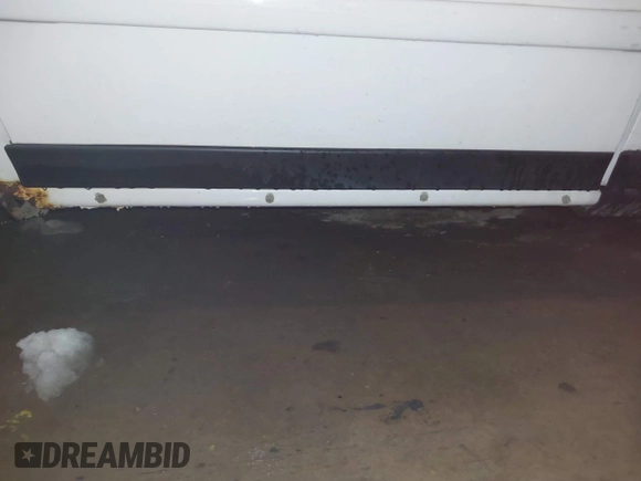 2005 Ford Freestar SES с VIN 2FMZA57695BA87443, выставлен на аукционе IAAI как лот 40873184 с пробегом 144 558 миль миль и . История ставок и продаж доступна на DreamBid. Изображение 6.