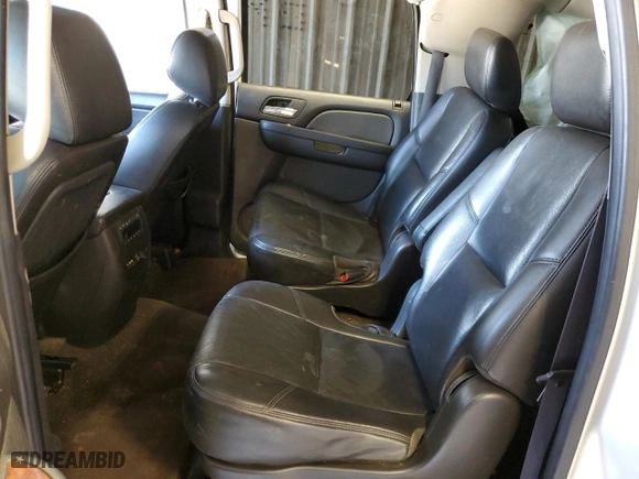 2011 GMC Yukon XL SLT with VIN 1GKS1KE04BR356514, listed as a Copart auction lot 76293104 with 238,586 mi miles and Salvage Title. Bid and sale history available at carsss.com. Image 11.