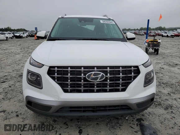2021 Hyundai Venue SEL with VIN KMHRC8A32MU085231, listed as a Copart auction lot 58205545 with 41,105 mi miles and Salvage title. Bid and sale history available at DreamBid. Image 5.