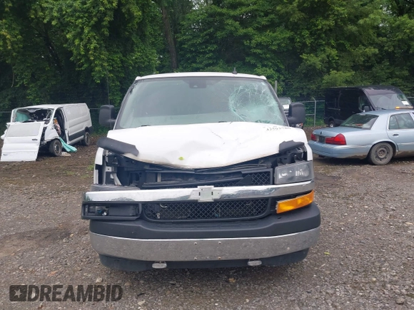 2019 Chevrolet Express Passenger LT с VIN 1GAZGPFG0K1178867, выставлен на аукционе IAAI как лот 42593780 с пробегом 247 989 миль миль и . История ставок и продаж доступна на DreamBid. Изображение 12.