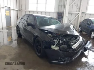 2012 Ford Fusion SE z VIN 3FAHP0HA5CR403929, wystawiony jako IAAI lot #42353429 z przebiegiem 208 668 mil mil oraz . Historia ofert i sprzedaży dostępna na DreamBid. Obrazek 17.