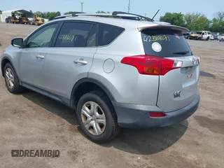 2015 Toyota RAV4 LE with VIN JTMBFREV6FJ039453, listed as a IAAI auction lot 42388671 with 200,304 mi miles and . Bid and sale history available at DreamBid. Image 3.
