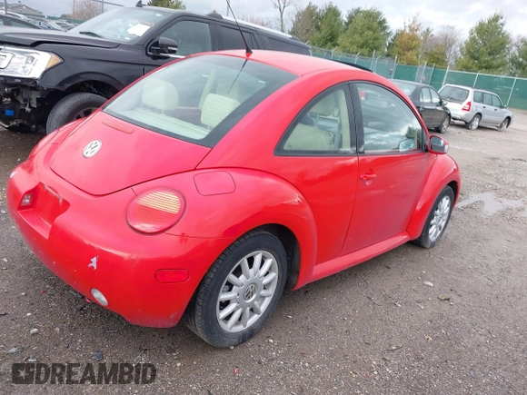 2005 Volkswagen New Beetle Coupe GLS with VIN 3VWCK31C95M405955, listed as a IAAI auction lot 41679148 with 96,413 mi miles. Bid and sale history available at carsss.com. Image 4.