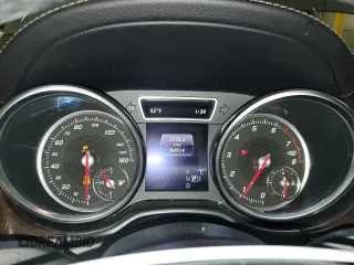 2018 Mercedes-Benz GLS with VIN 4JGDF6EE5JB075219, listed as a Copart auction lot 37605124 with 84,914 mi miles. Bid and sale history available at carsss.com. Image 9.