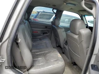 2004 Chevrolet Tahoe LS z VIN 1GNEC13T34R228124, wystawiony jako Copart lot #57317335 z przebiegiem 198 495 mil mil oraz Szkoda całkowita • Salvage title. Historia ofert i sprzedaży dostępna na DreamBid. Obrazek 11.