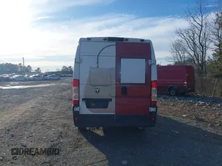 2018 Ram ProMaster Cargo with VIN 3C6URVJG3JE150894, listed as a IAAI auction lot 41256857 with 82,012 mi miles. Bid and sale history available at carsss.com. Image 16.