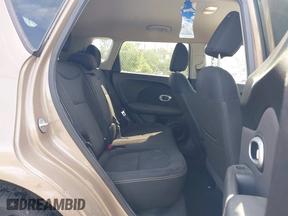 2015 Kia Soul + with VIN KNDJP3A53F7195085, listed as a IAAI auction lot 41962140 with 160,578 mi miles. Bid and sale history available at carsss.com. Image 8.