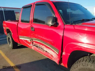 2005 Chevrolet Silverado 1500 Z71 with VIN 1GCEK19Z15Z309289, listed as a IAAI auction lot 41884986 with NaN miles. Bid and sale history available at carsss.com. Image 6.