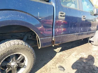 2011 Ford F-150 XL with VIN 1FTFW1EF9BFD05864, listed as a IAAI auction lot 41415000 with 999,999 mi miles. Bid and sale history available at carsss.com. Image 6.