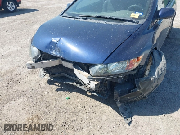 2010 Honda Civic Cpe LX with VIN 2HGFG1B6XAH520086, listed as a IAAI auction lot 42037594 with 172,248 mi miles. Bid and sale history available at carsss.com. Image 6.