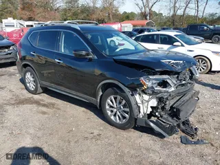 2019 Nissan Rogue SV with VIN KNMAT2MTXKP509941, listed as a IAAI auction lot 41125153 with 105,061 mi miles. Bid and sale history available at carsss.com. Image 1.