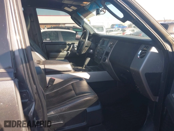 2017 Ford Expedition Max XLT with VIN 1FMJK1HT3HEA07845, listed as a IAAI auction lot 41344497 with 143,563 mi miles and . Bid and sale history available at DreamBid. Image 5.