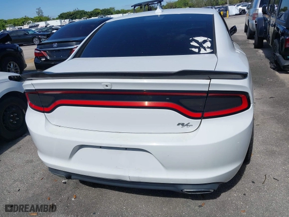 2016 Dodge Charger Road/Track with VIN 2C3CDXCT5GH241563, listed as a IAAI auction lot 41315509 with 83,030 mi miles. Bid and sale history available at carsss.com. Image 16.