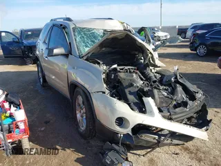 2011 GMC Acadia SL with VIN 1GKKRNED4BJ367573, listed as a IAAI auction lot 41240074 with Not Provided miles and . Bid and sale history available at carsss.com. Image 1.