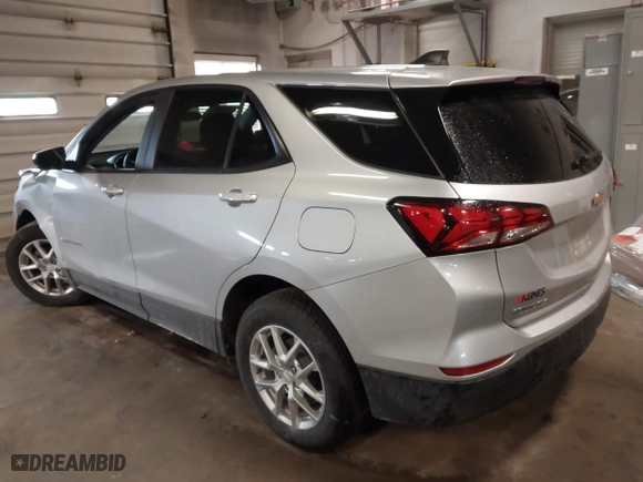 2022 Chevrolet Equinox LS with VIN 3GNAXSEV7NS183856, listed as a IAAI auction lot 41480951 with 89,226 mi miles. Bid and sale history available at carsss.com. Image 3.