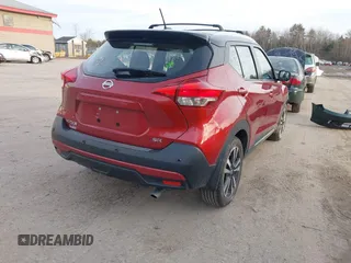 2020 Nissan Kicks SR with VIN 3N1CP5DV0LL563782, listed as a IAAI auction lot 41144161 with 89,285 mi miles. Bid and sale history available at carsss.com. Image 4.