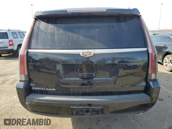 2015 Cadillac Escalade ESV Luxury z VIN 1GYS4SKJ9FR638468, wystawiony jako Copart lot #44035545 z przebiegiem 191 761 mil mil oraz Szkody całkowita. Historia ofert i sprzedaży dostępna na DreamBid. Obrazek 6.
