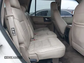 2003 Ford Expedition Special Service with VIN 1FMFU16L63LA30060, listed as a IAAI auction lot 41619687 with 178,703 mi miles. Bid and sale history available at carsss.com. Image 8.
