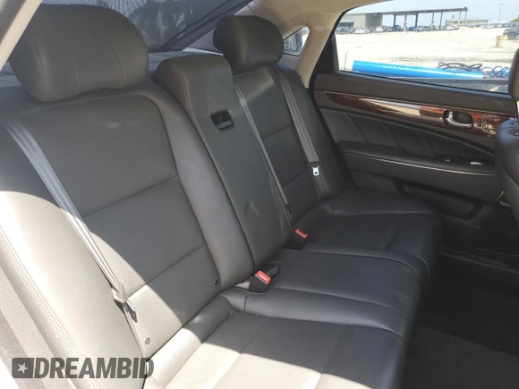 2016 Hyundai Equus Signature z VIN KMHGH4JH8GU106293, wystawiony jako Copart lot #52487525 z przebiegiem 121 696 mil mil oraz Szkoda całkowita • Salvage title. Historia ofert i sprzedaży dostępna na DreamBid. Obrazek 10.