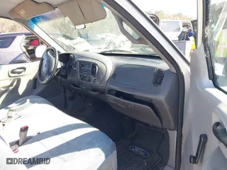 1999 Ford F-150 Work Series with VIN 1FTZF172XXNA84005, listed as a IAAI auction lot 41683608 with 289,294 mi miles. Bid and sale history available at carsss.com. Image 5.
