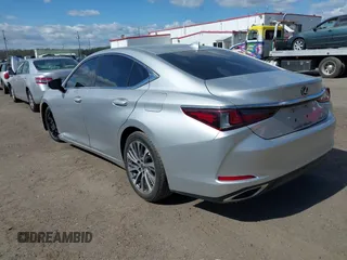 2019 Lexus ES 350 with VIN 58ABZ1B16KU043963, listed as a IAAI auction lot 42042302 with 67,412 mi miles and . Bid and sale history available at DreamBid. Image 3.
