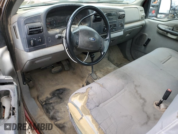 2005 Ford F-250 XL with VIN 1FTNF21585EB24568, listed as a Copart auction lot 72561054 with 147,449 mi miles and Salvage Title. Bid and sale history available at DreamBid. Image 8.