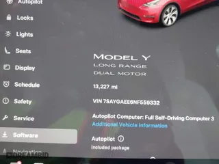 2022 Tesla Model Y Long Range with VIN 7SAYGAEE6NF559332, listed as a IAAI auction lot 41858588 with 13,227 mi miles. Bid and sale history available at carsss.com. Image 7.