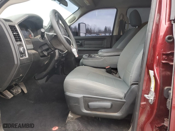 2018 Ram 2500 Tradesman with VIN 3C6UR5CJ2JG381119, listed as a Copart auction lot 50128925 with 108,136 mi miles and Salvage Title. Bid and sale history available at carsss.com. Image 7.