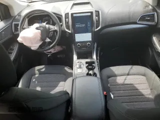 2022 Ford Edge SE z VIN 2FMPK4G91NBA11644, wystawiony jako Copart lot #55271435 z przebiegiem 35 114 mil mil oraz Szkoda całkowita • Salvage title. Historia ofert i sprzedaży dostępna na DreamBid. Obrazek 8.