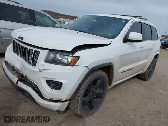 2015 Jeep Grand Cherokee Laredo with VIN 1C4RJFAG4FC631179, listed as a IAAI auction lot 41744865 with 184,872 mi miles. Bid and sale history available at carsss.com. Image 18.