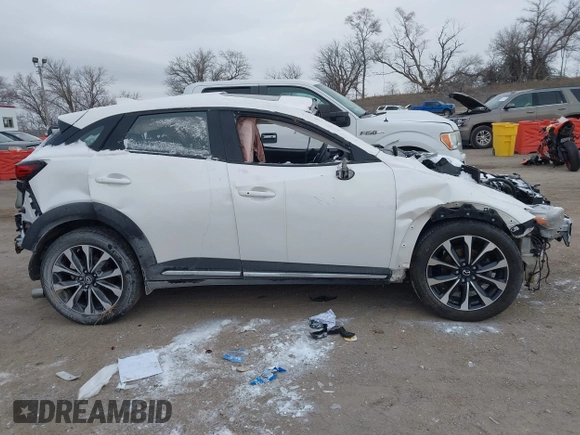 2019 Mazda CX-3 Grand Touring with VIN JM1DKFD7XK0412371, listed as a IAAI auction lot 41218170 with 1 mi miles. Bid and sale history available at carsss.com. Image 14.