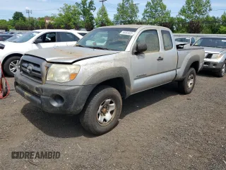 2010 Toyota Tacoma z VIN 5TEUX4EN1AZ672725, wystawiony jako Copart lot #58083535 z przebiegiem 167 544 mil mil oraz Czysty tytuł • Clean title. Historia ofert i sprzedaży dostępna na DreamBid. Obrazek 1.