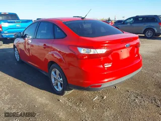 2013 Ford Focus SE with VIN 1FADP3F27DL133405, listed as a IAAI auction lot 41063724 with 112,508 mi miles. Bid and sale history available at carsss.com. Image 3.