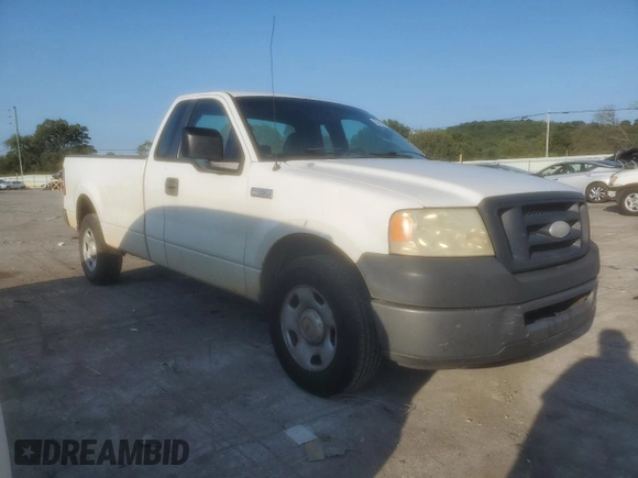 2008 Ford F-150 XL with VIN 1FTVF12528KE90914, listed as a Copart auction lot 69492124 with 237,995 mi miles and Salvage title. Bid and sale history available at DreamBid. Image 4.