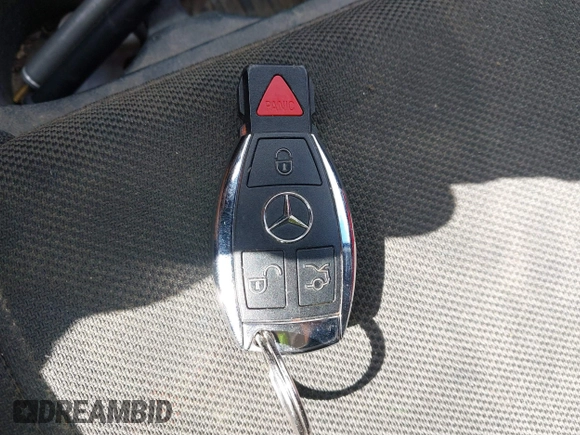 2017 Mercedes-Benz CLA 250 z VIN WDDSJ4EB4HN444378, wystawiony jako IAAI lot #42016618 z przebiegiem 69 885 mil mil oraz . Historia ofert i sprzedaży dostępna na DreamBid. Obrazek 11.