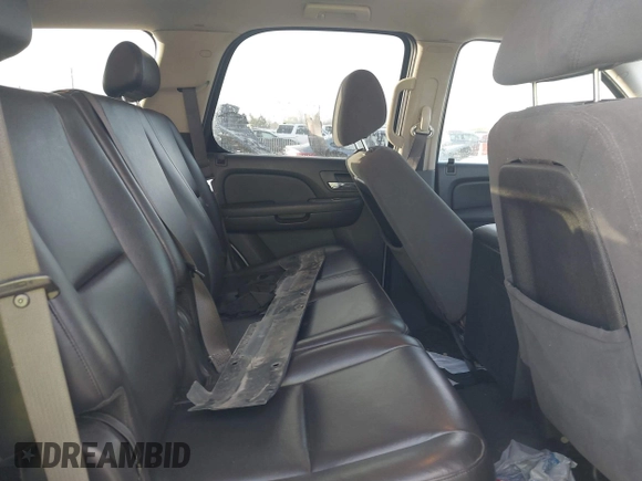 2008 Chevrolet Tahoe Police with VIN 1GNEC03088R276742, listed as a IAAI auction lot 41753762 with 86,095 mi miles and . Bid and sale history available at DreamBid. Image 8.