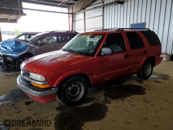2001 Chevrolet Blazer LT with VIN 1GNCS13W71K106813, listed as a Copart auction lot 48734085 with 205,599 mi miles and Salvage title. Bid and sale history available at DreamBid. Image 1.