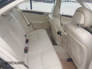 2005 Mercedes-Benz C 240 с VIN WDBRF81J45F616976, выставлен на аукционе IAAI как лот 42686385 с пробегом 49 390 миль миль и . История ставок и продаж доступна на DreamBid. Изображение 8.