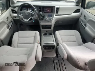 2020 Toyota Sienna LE Auto Access Seat with VIN 5TDKZ3DC4LS061907, listed as a Copart auction lot 50261305 with 80,784 mi miles and Salvage Title. Bid and sale history available at carsss.com. Image 8.