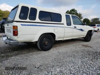 1993 Toyota Pickup DLX z VIN JT4RN93P7P5074129, wystawiony jako Copart lot #72893054 z przebiegiem 235 053 mil mil oraz Szkoda całkowita • Salvage title. Historia ofert i sprzedaży dostępna na DreamBid. Obrazek 3.